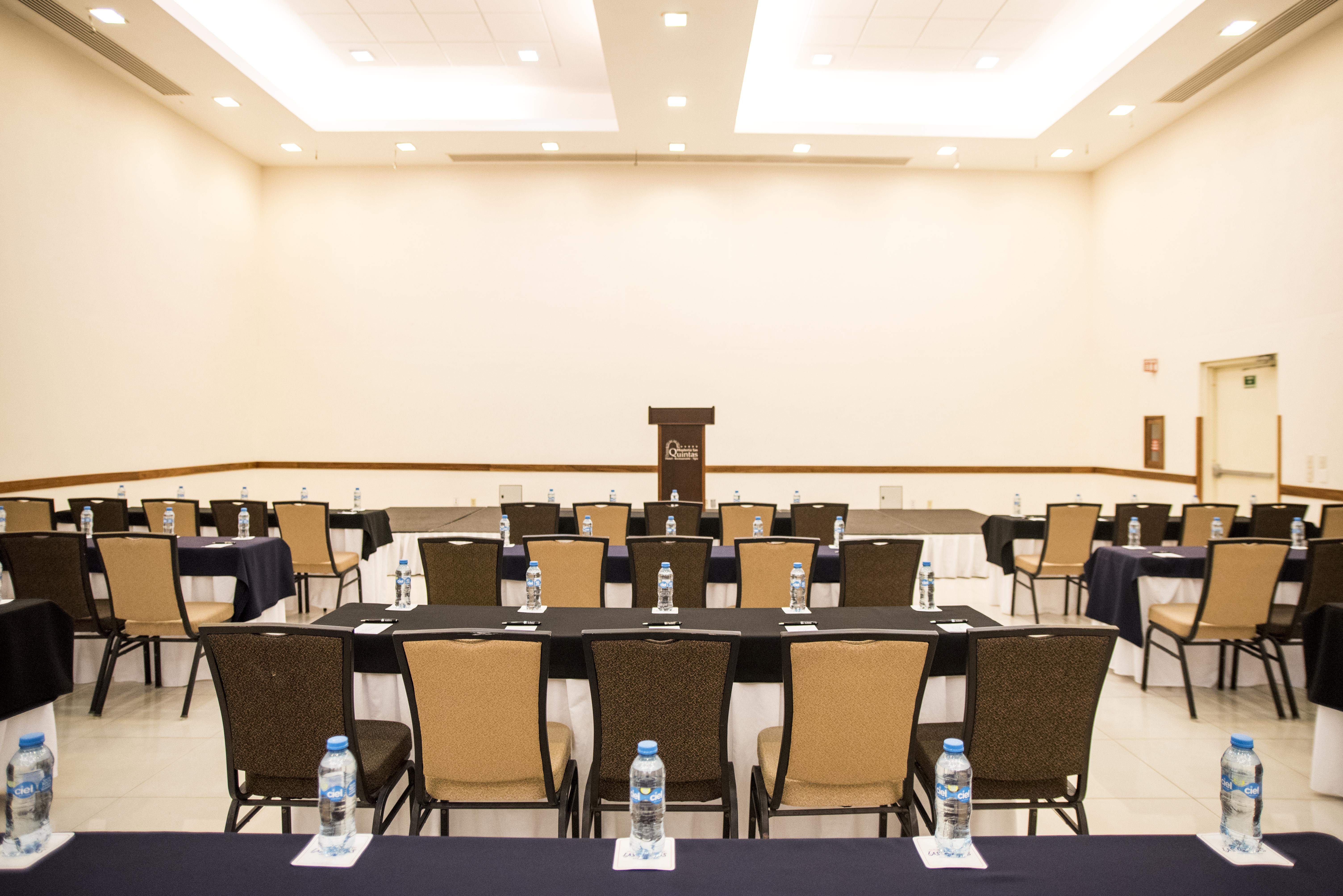 Hosteria Las Quintas Hotel&Spa Cuernavaca Exterior foto Meeting room